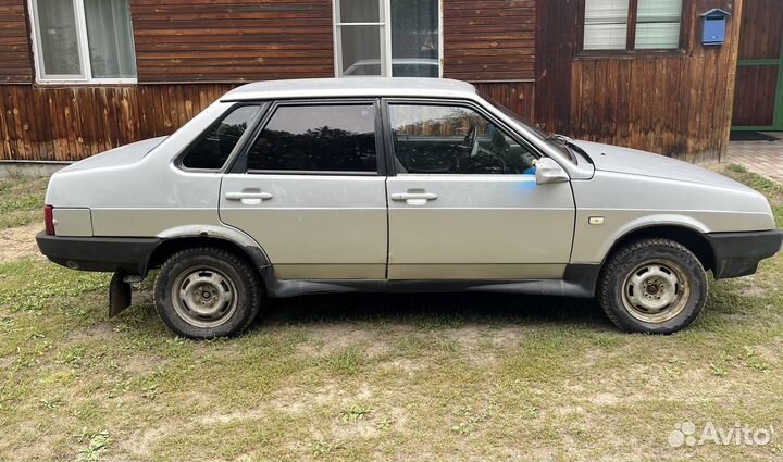 ВАЗ 21099 1.5 МТ, 2002, 220 000 км