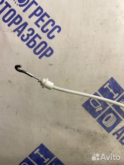 Замок двери передний правый Audi A4 B6 седан 2.0