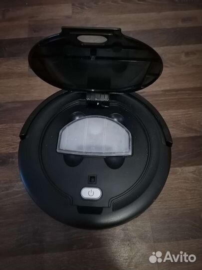 Робот пылесос redmond