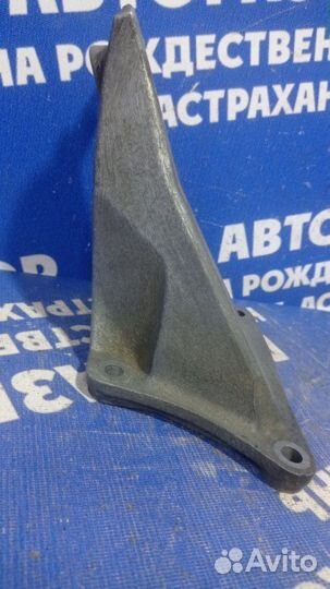 Кронштейн опоры двигателя Bmw E65 седан N62B44