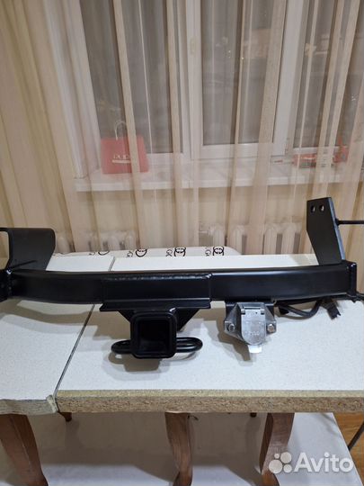 Фаркоп Nissan Ergland 2002 -2010 E 51 минивен