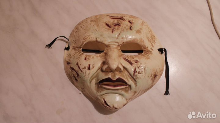 Маски на хэллоуин (будущий)