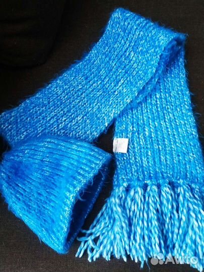 Шикарный комплект шапка и шарф