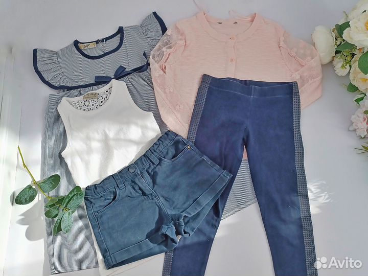 Комплект одежды для девочки 4-5 лет