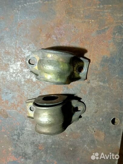 Подушки стабиллизатора Cusco Subaru BE,BH,BL,BR