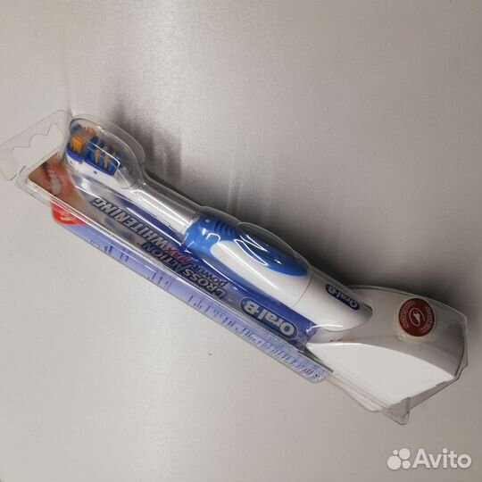 Электрическая зубная щётка