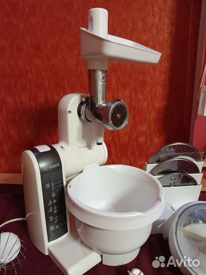 Кухонный комбайн bosch mum4