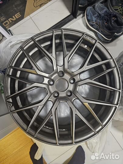 Колёсные диски Vorsteiner V-FF 107