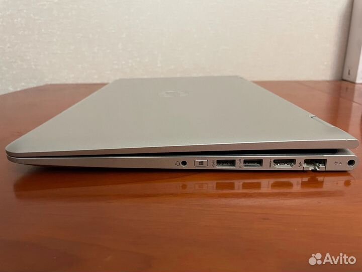 Ноутбук hp (сенсорный экран)