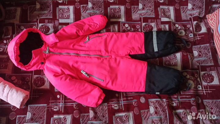 Зимний комбинезон для девочки 98