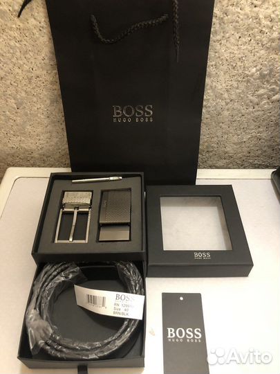 Набор ремень Hugo Boss с 2 пряжками