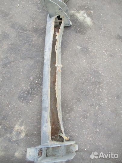 Усилитель бампера Scania 1853837