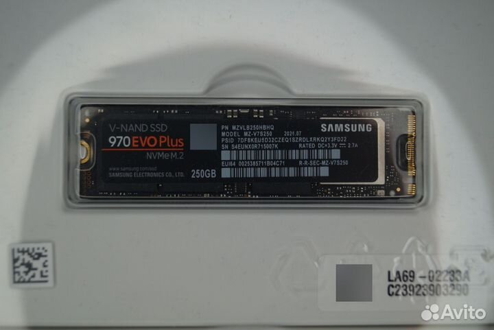 SSD M.2 накопитель Samsung 970 EVO Plus