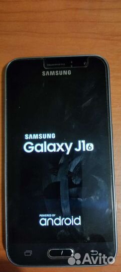 Телефон Samsung j1