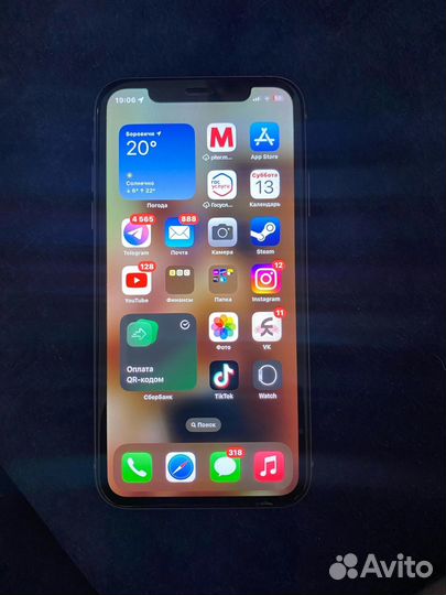 iPhone 11, 64 ГБ