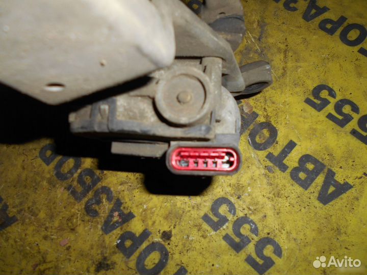 Моторчик стеклоочистителя передний Ford Focus I