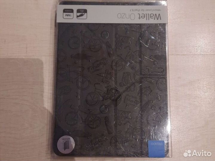 Чехол подставка для iPad 9.7