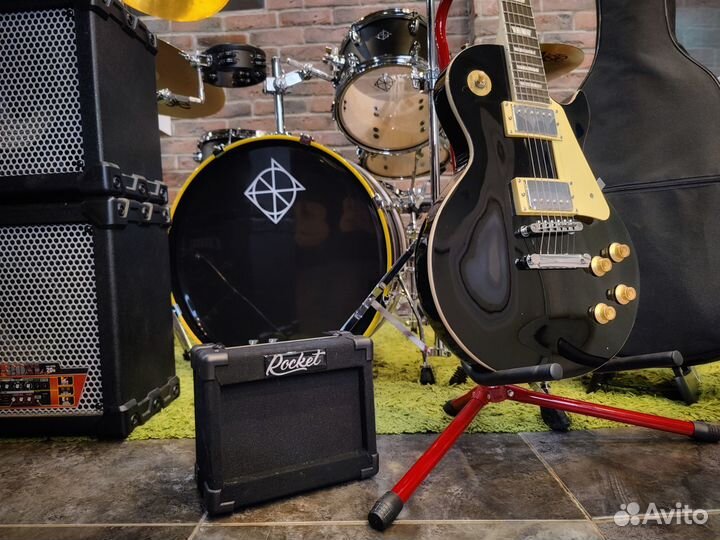 Электрогитара Les Paul+чехол