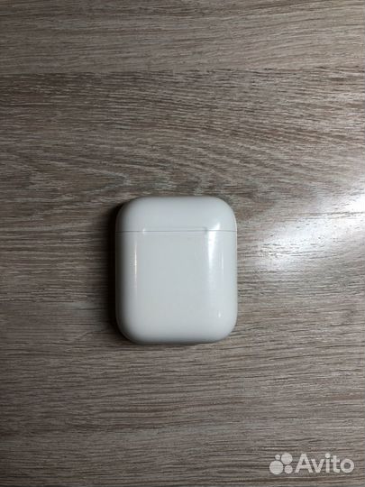 Airpods 1