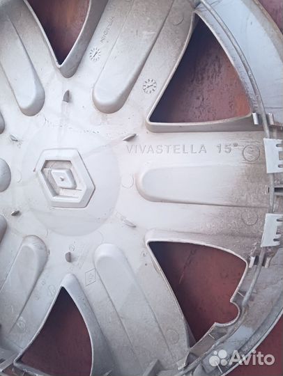 Колпак на колеса