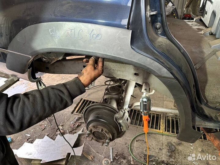 Toyota Cruiser 100 арка заднего крыла левая