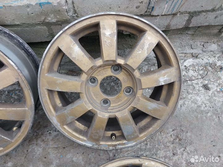 Диски литые Kia Hyundai Mitsubishi R15 4x114.3 4шт