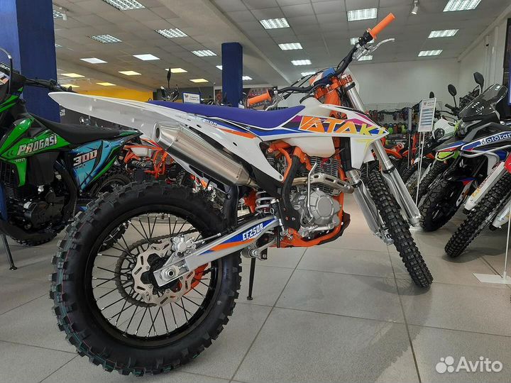 Мотоцикл Ataki EF250R