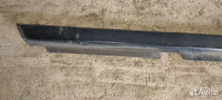 Молдинг стекла передний правый Chevrolet Lanos