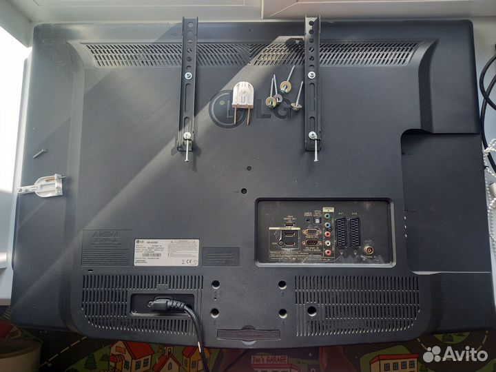 Телевизор рабочий LG