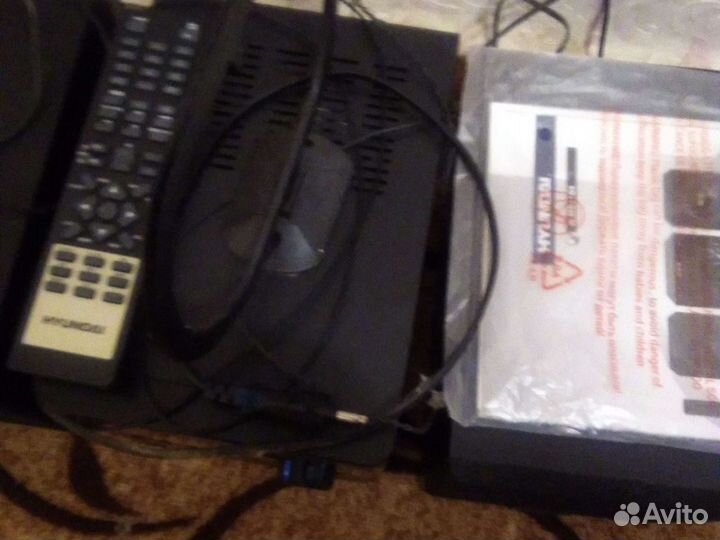 Музыкальный центр hyundai H-MS 1104 б/у