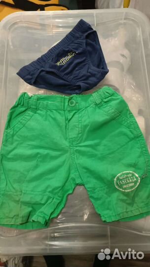 Одежда пакетом около 100 вещей.игрушки,обувь,книги