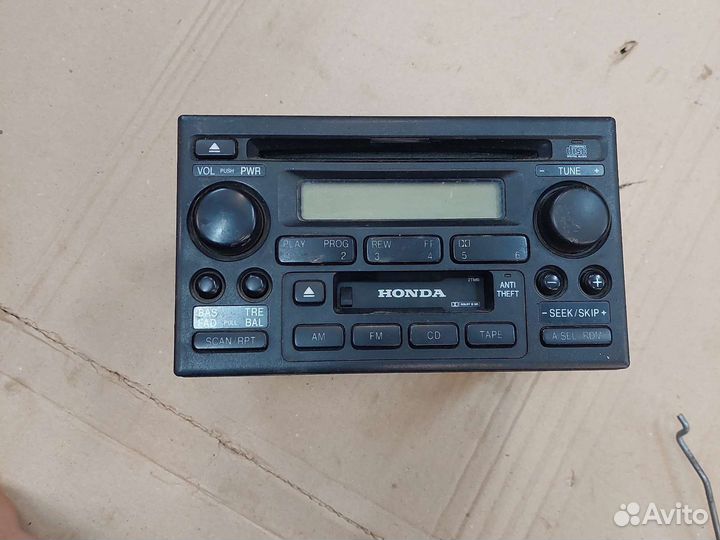 Магнитола штатная Honda CR-V 1 1996-2002