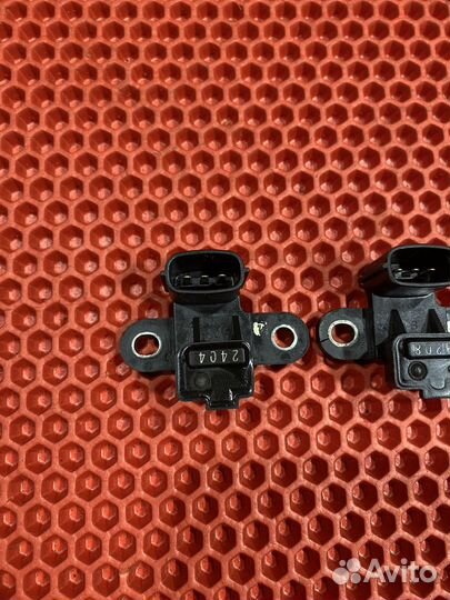 Датчик коленвала Mitsubishi Carisma (оригинал)