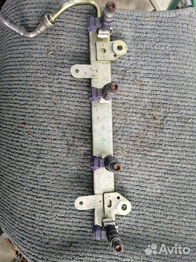 Топливная форсунка Nissan Serena C24 QR20