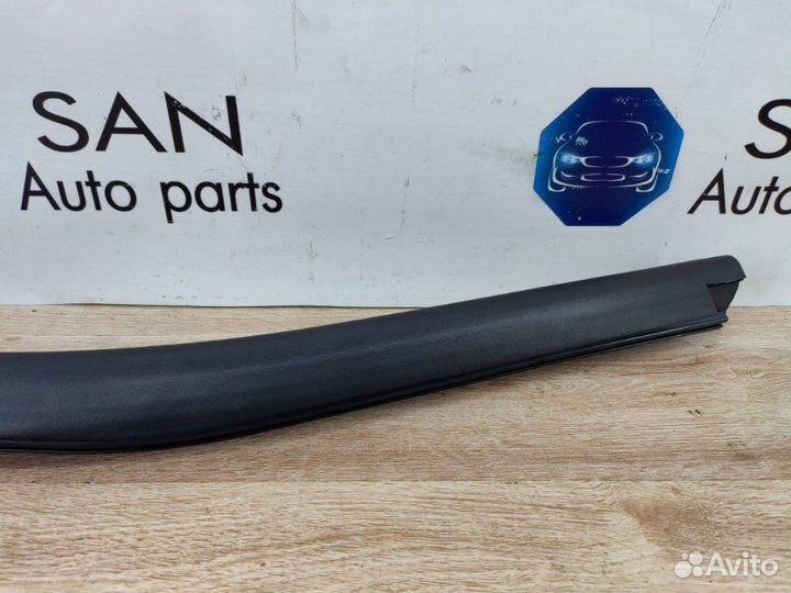 Уплотнительная резинка капота задняя Bmw 3 F30