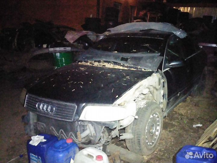 Правая передняя четверть для ауди а6 с5