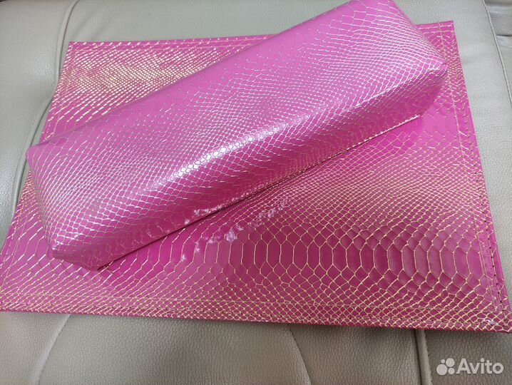 Подушка для маникюра