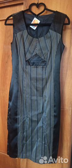 Платье женское 40 42