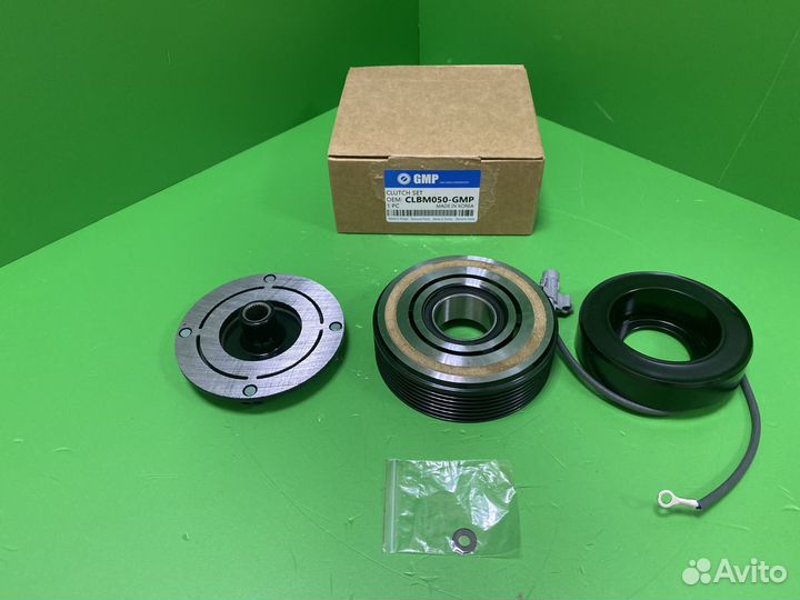 Муфта и шкив компрессора кондиционера BMW X5 E70