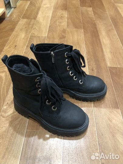 Зимние женские сапоги 38