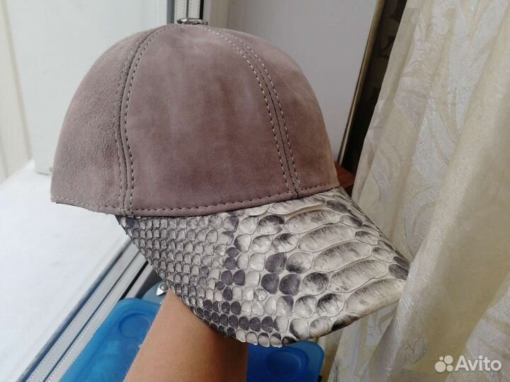 Кепка унисекс питон