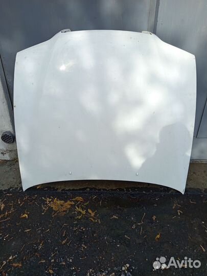 Капот Toyota Chaser jzx100 белый 040