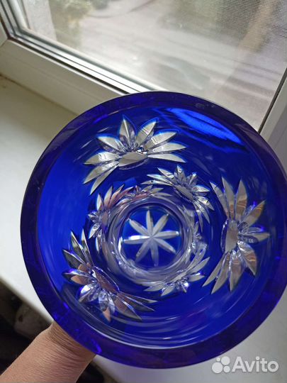 Хрустальная ваза