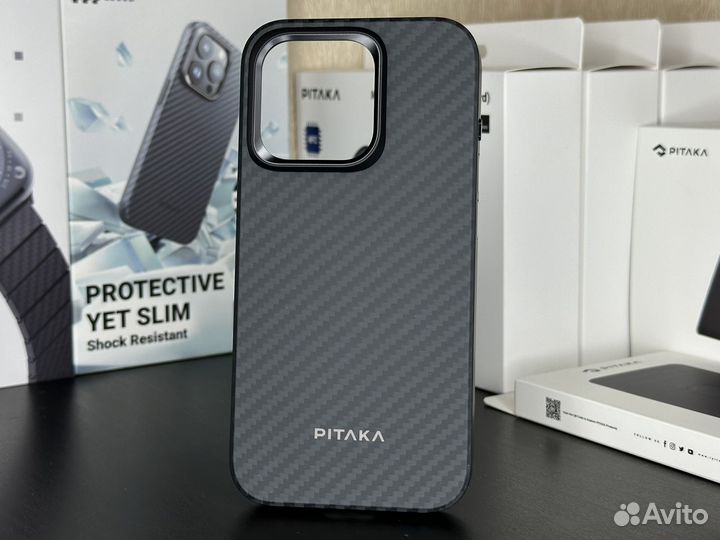 iPhone 15 Pro. Pitaka MagEZ Pro 4