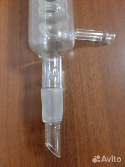 Дистиллятор стеклянный лабораторный