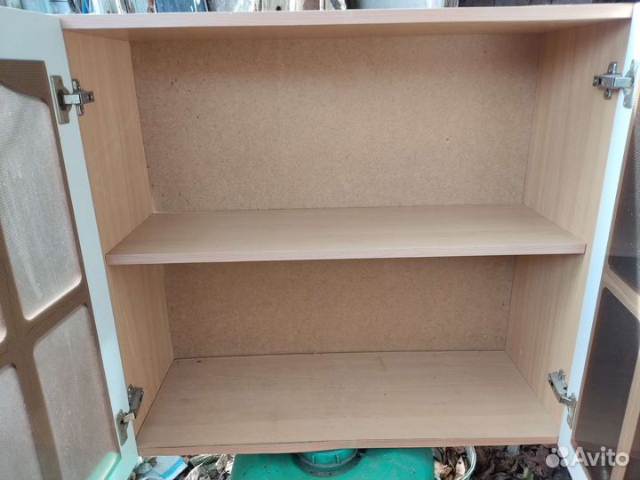 Полка настенная навесная