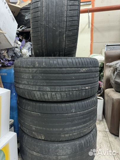 Michelin Pilot Sport 4 SUV 295/40 R21