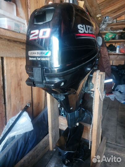 Лодочный мотор Suzuki DF20A