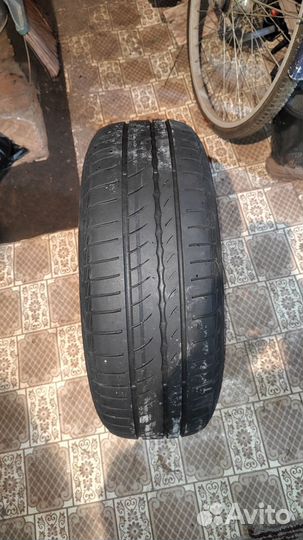 Pirelli Cinturato P1 185/60 R15