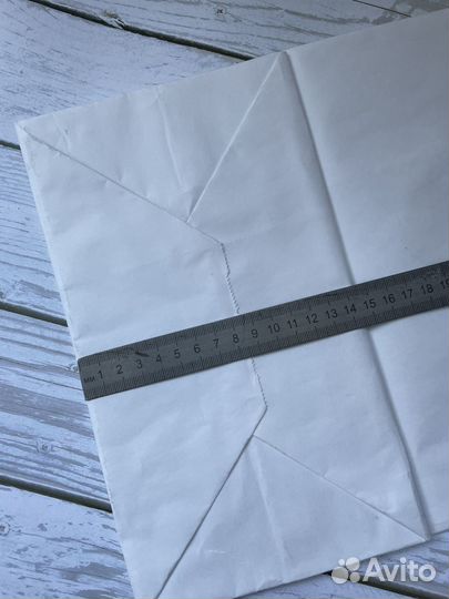 Пакеты белые бумажные с витой ручкой 26*35*14